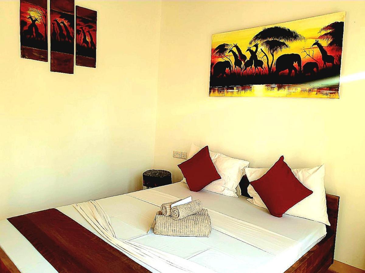 Ayla House فندق